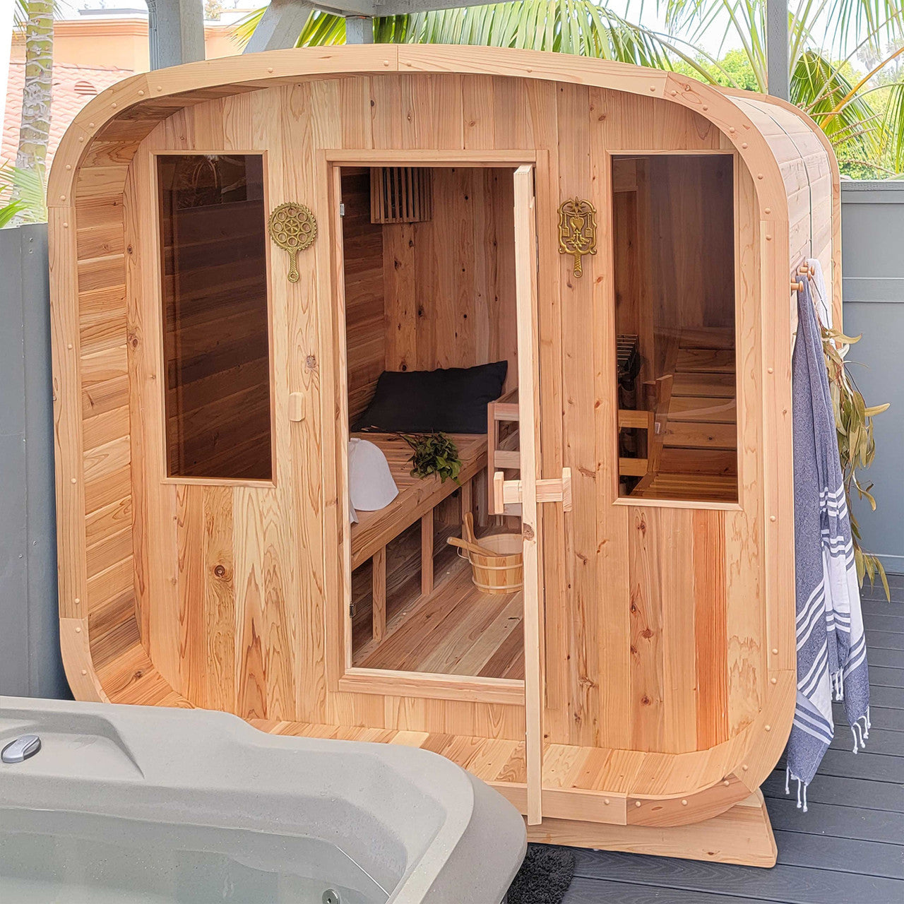 ALEKO Outdoor Rustic Cedar Square Sauna – 6 Person – 6 kW UL Certified Electric Heater